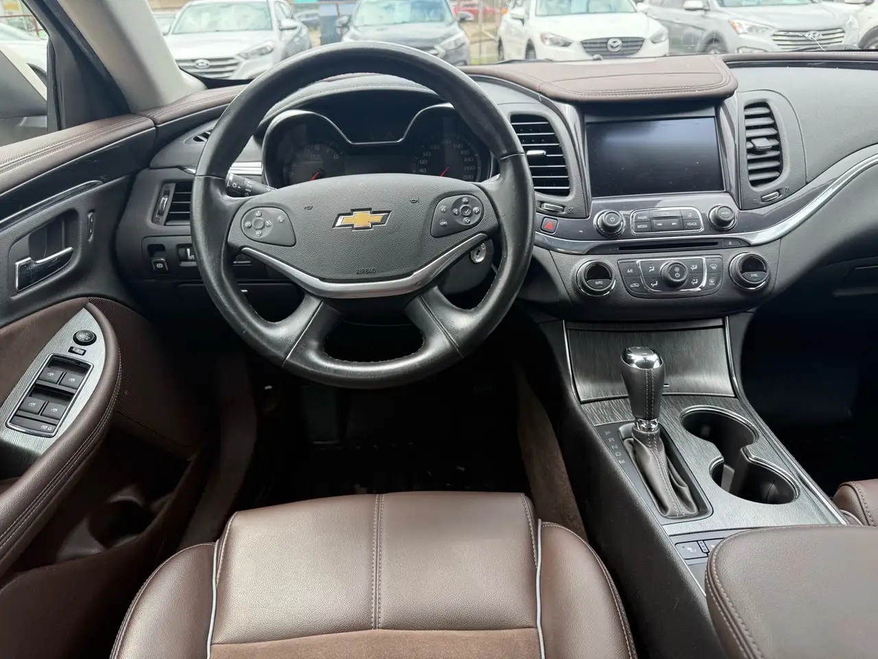 Chevrolet Impala снимка Chevrolet Impala