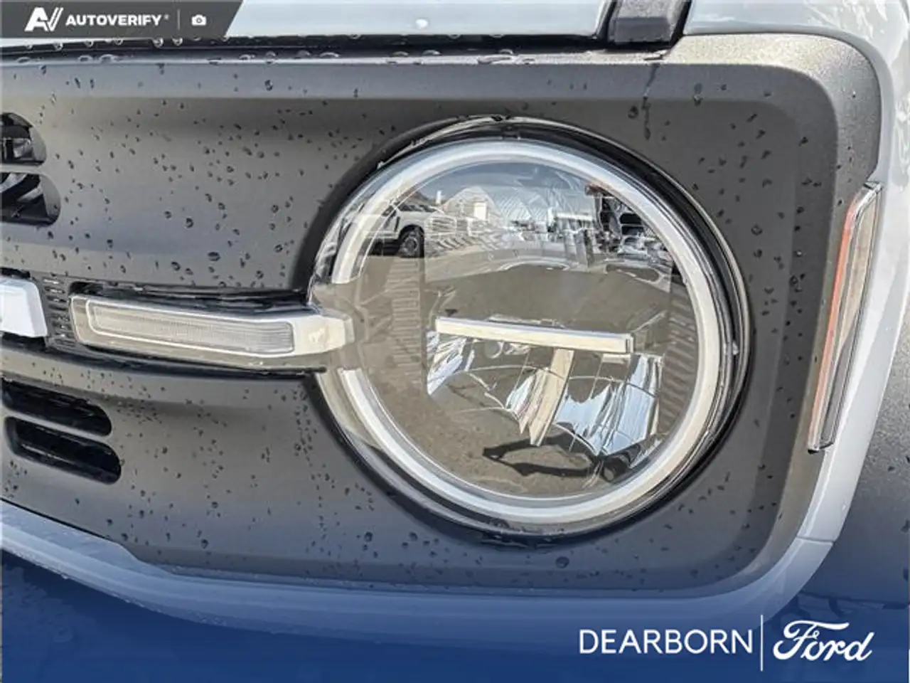 Ford Bronco photo Ford Bronco