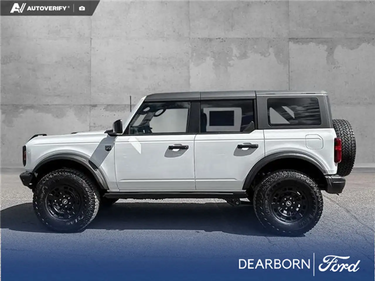 Ford Bronco photo Ford Bronco