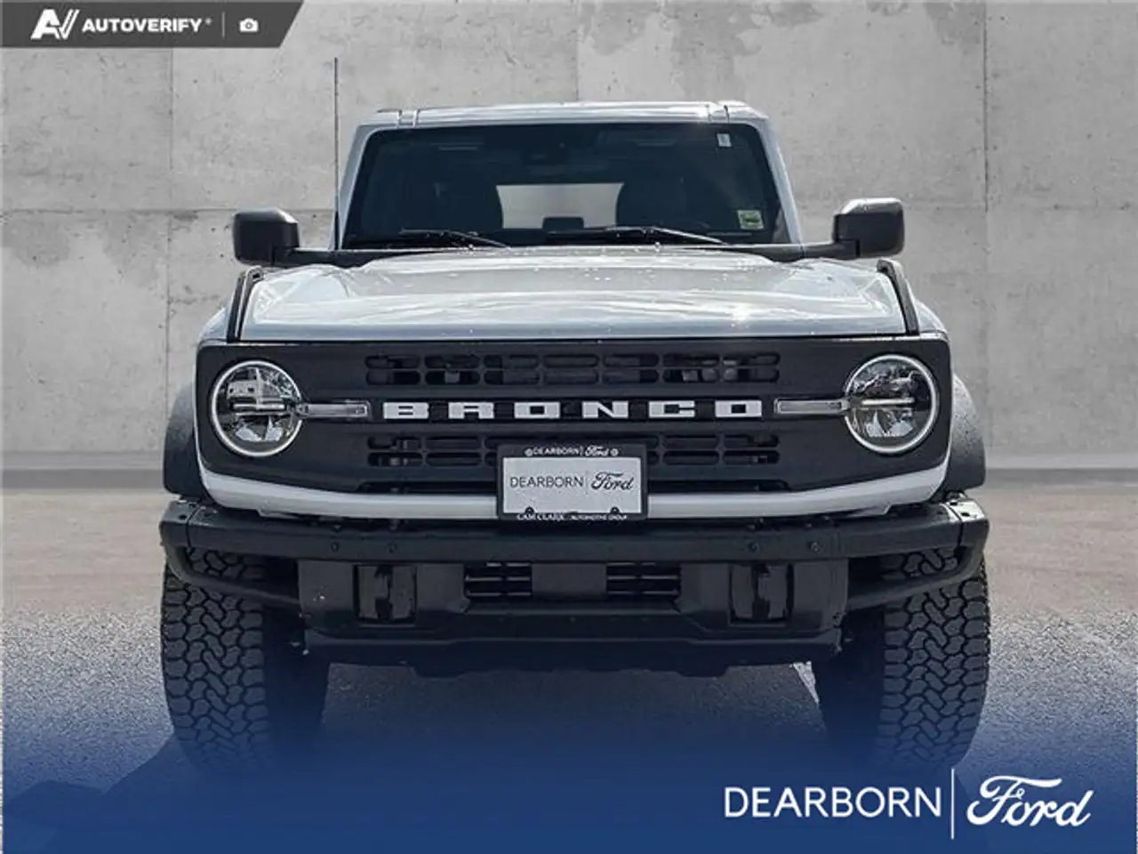 Ford Bronco photo Ford Bronco