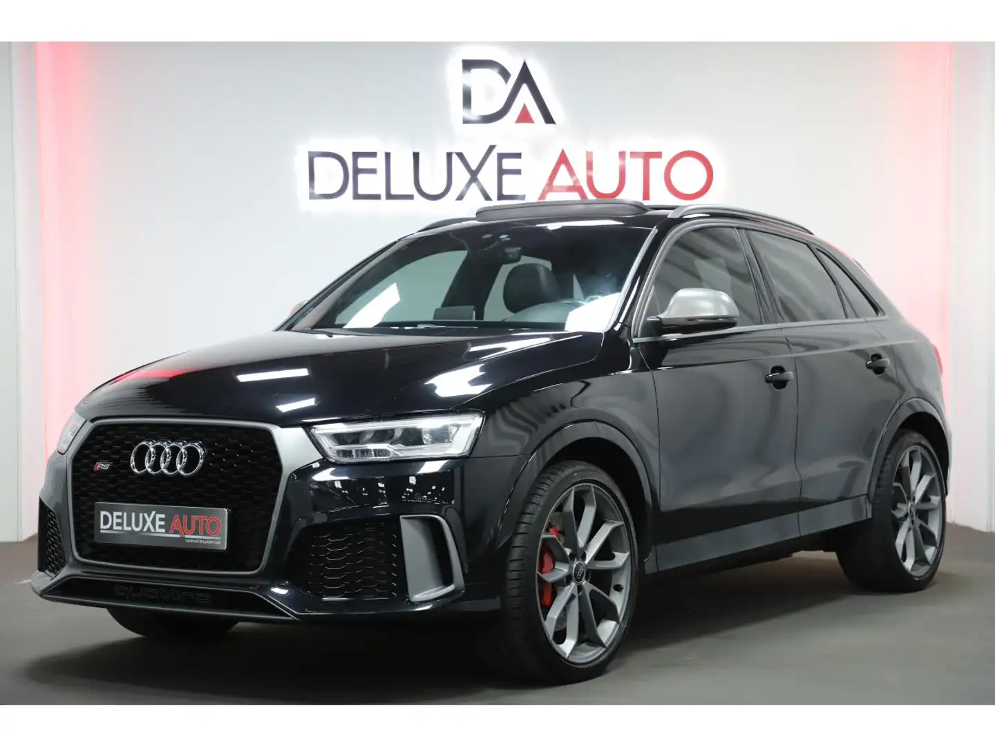 Audi RS Q3 Quattro 2.5 TFSI 367 S-tronic Siyah - 1