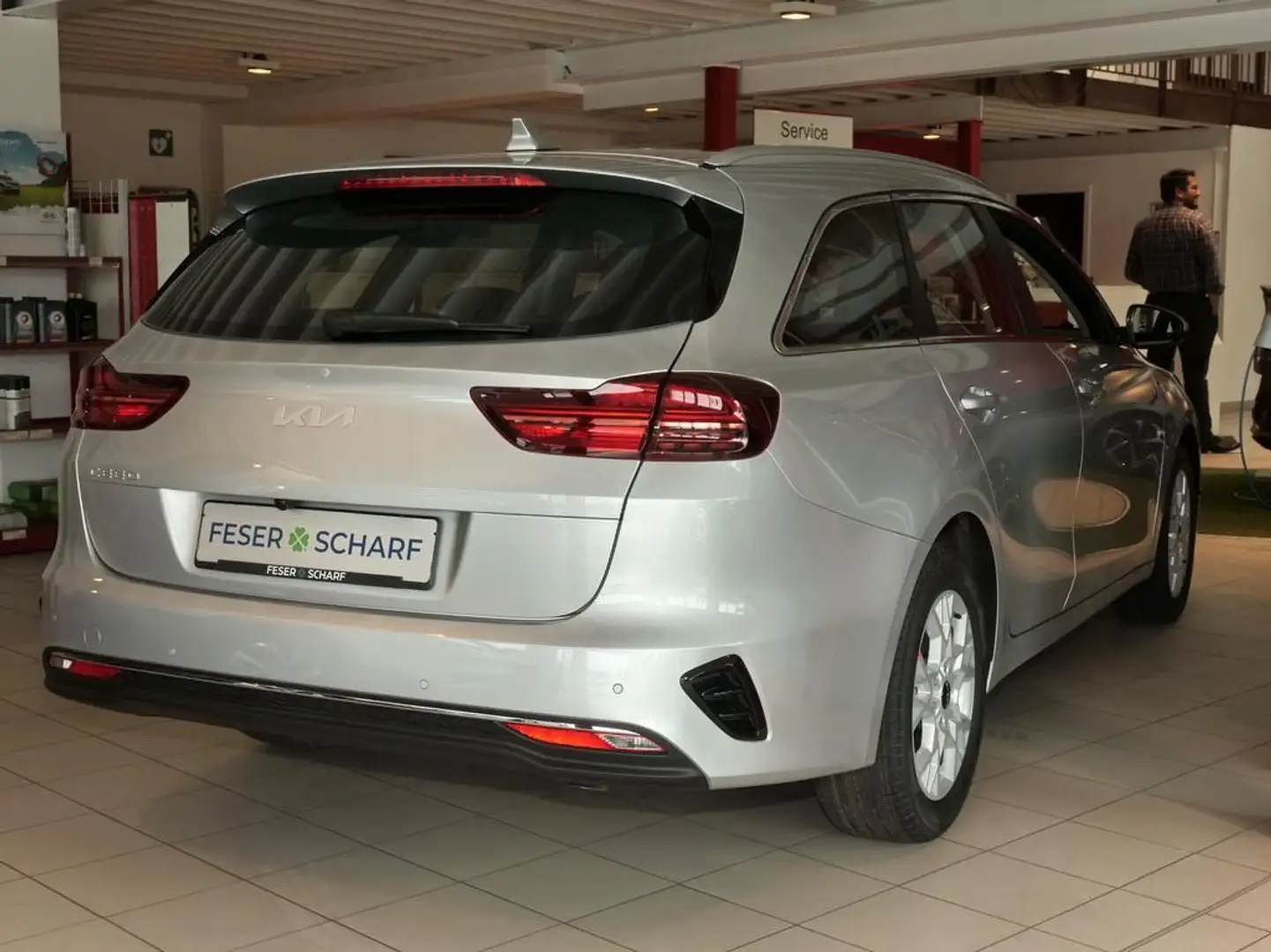 Kia Ceed SW / cee'd SW 1.5T DCT7 VISION KOMFORT NAVI Argintiu - 2