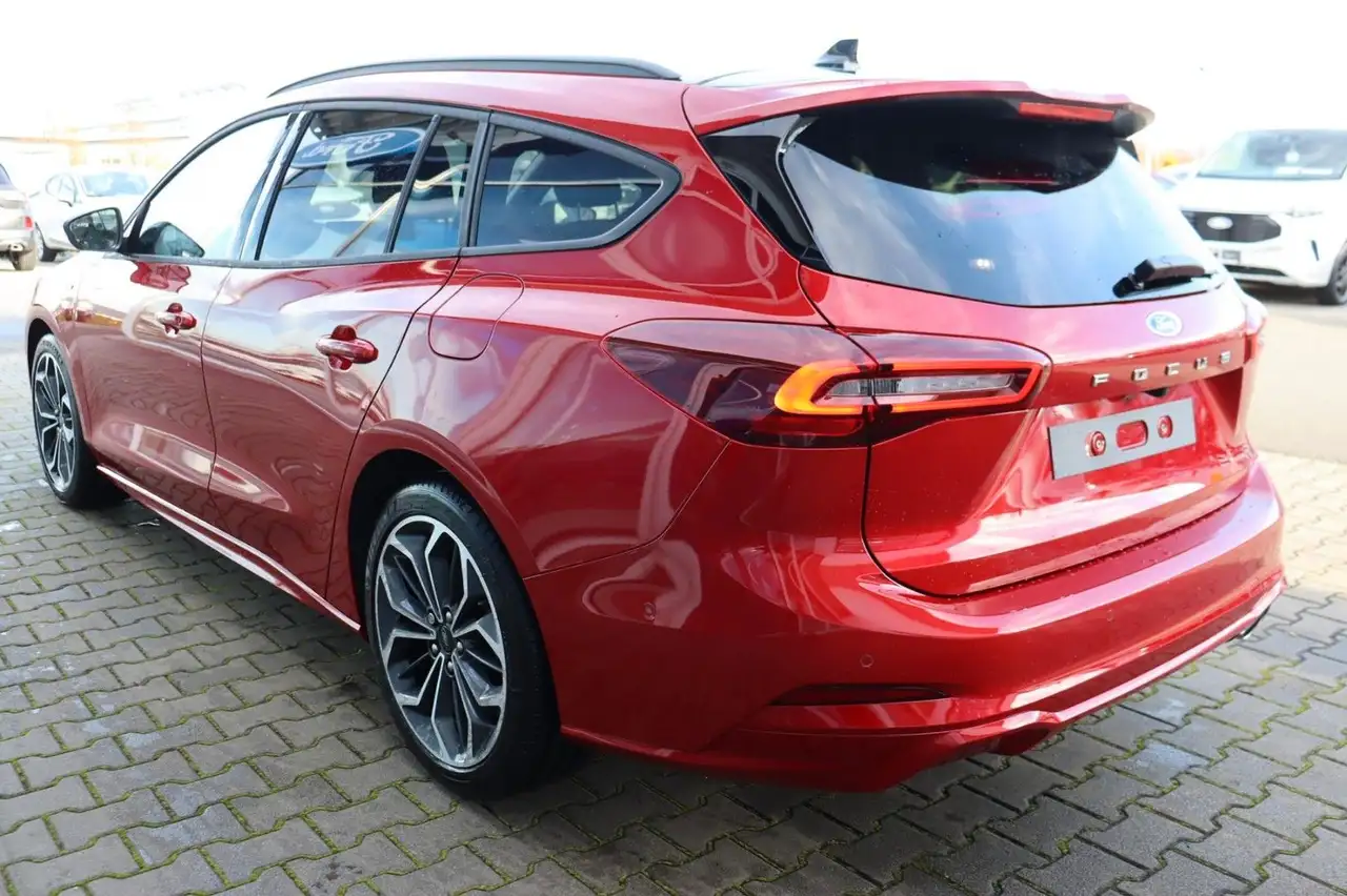 Ford Focus ST-Line X 1.0 B&O Matrix LED 4,99% FIN* 8