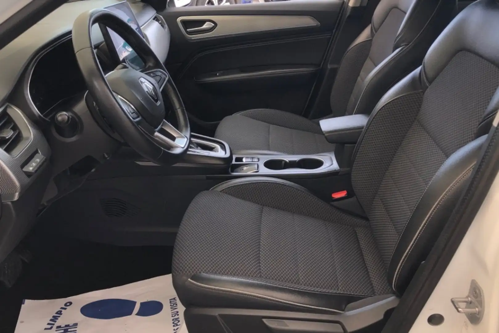 Renault Arkana 1.3 TCE MHEV TECHNO 103KW EDC 140 5P Blanco - 2