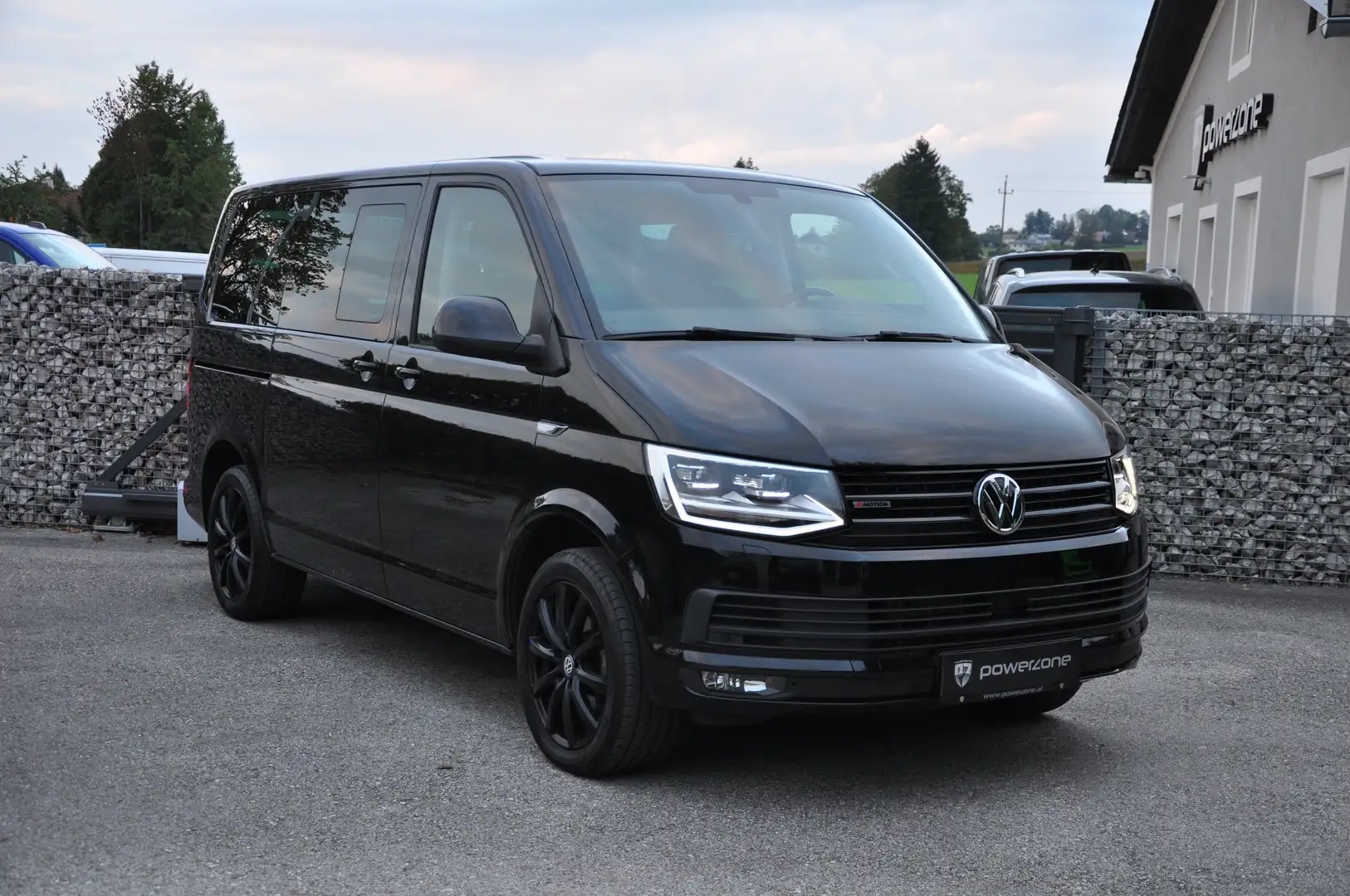 Volkswagen T6 Multivan Multivan 2,0 TDI 4Motion DSG Black Edition Schwarz - 1