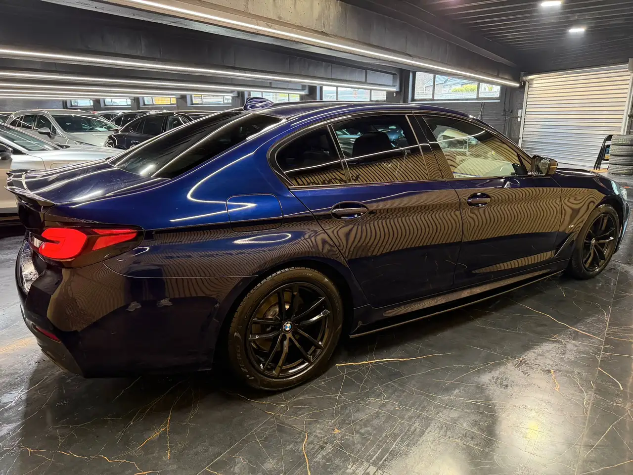 BMW 518 dA MHEV * PACK M PERFORMANCE * GAR 12 MOIS * 5