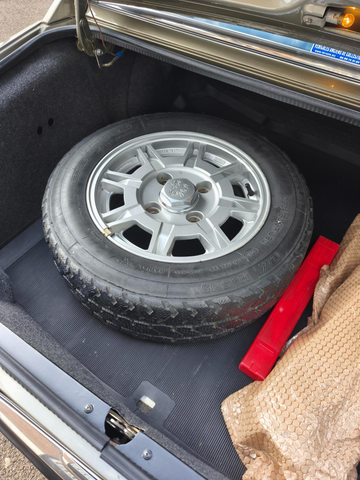 Peugeot 504 COUPE V6