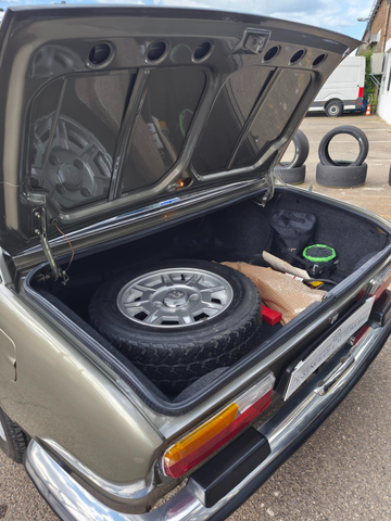 Peugeot 504 COUPE V6