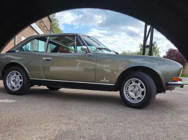 Peugeot 504 COUPE V6