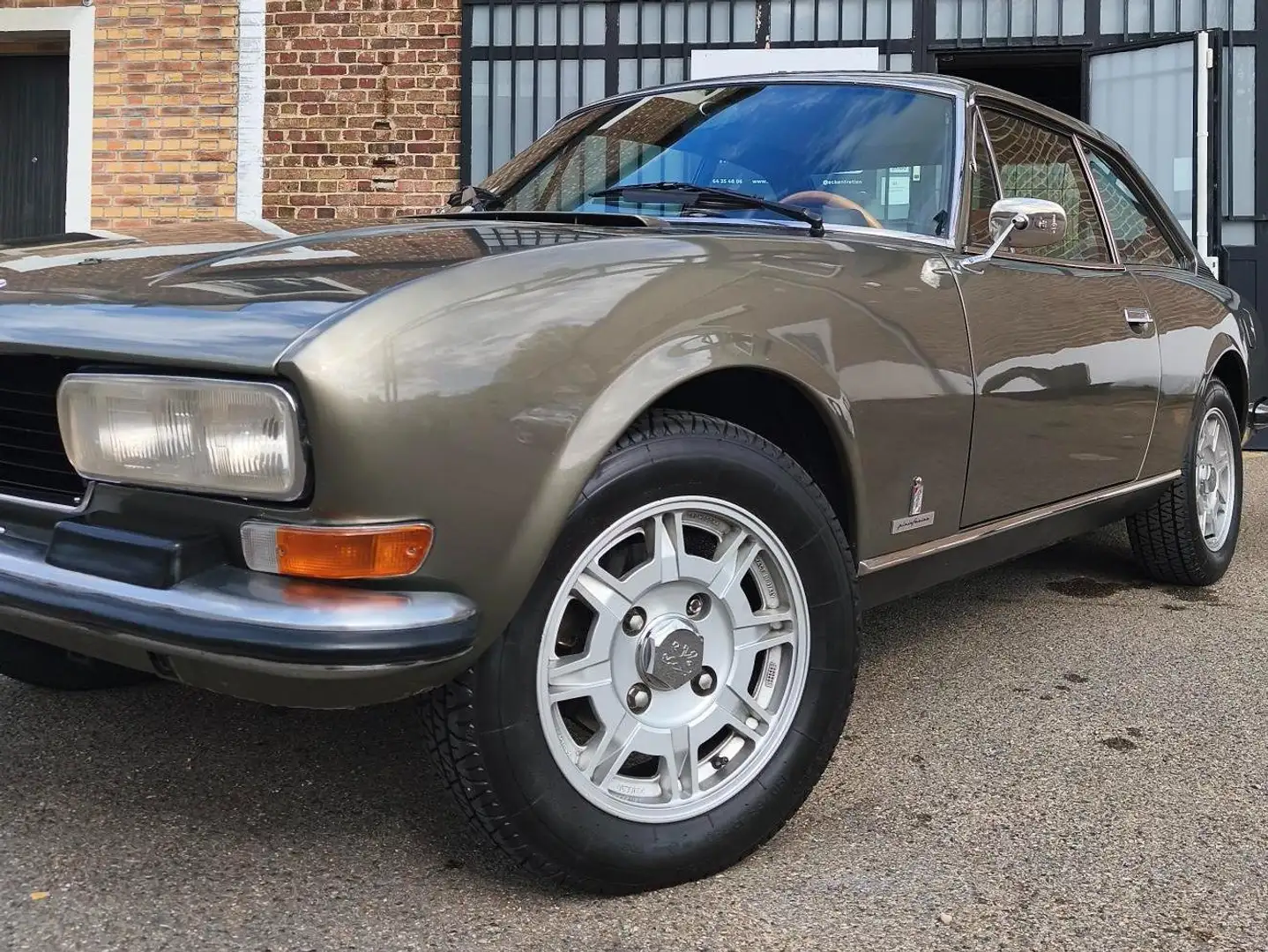 Peugeot 504 COUPE V6 Grün - 2