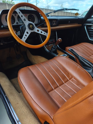 Peugeot 504 COUPE V6