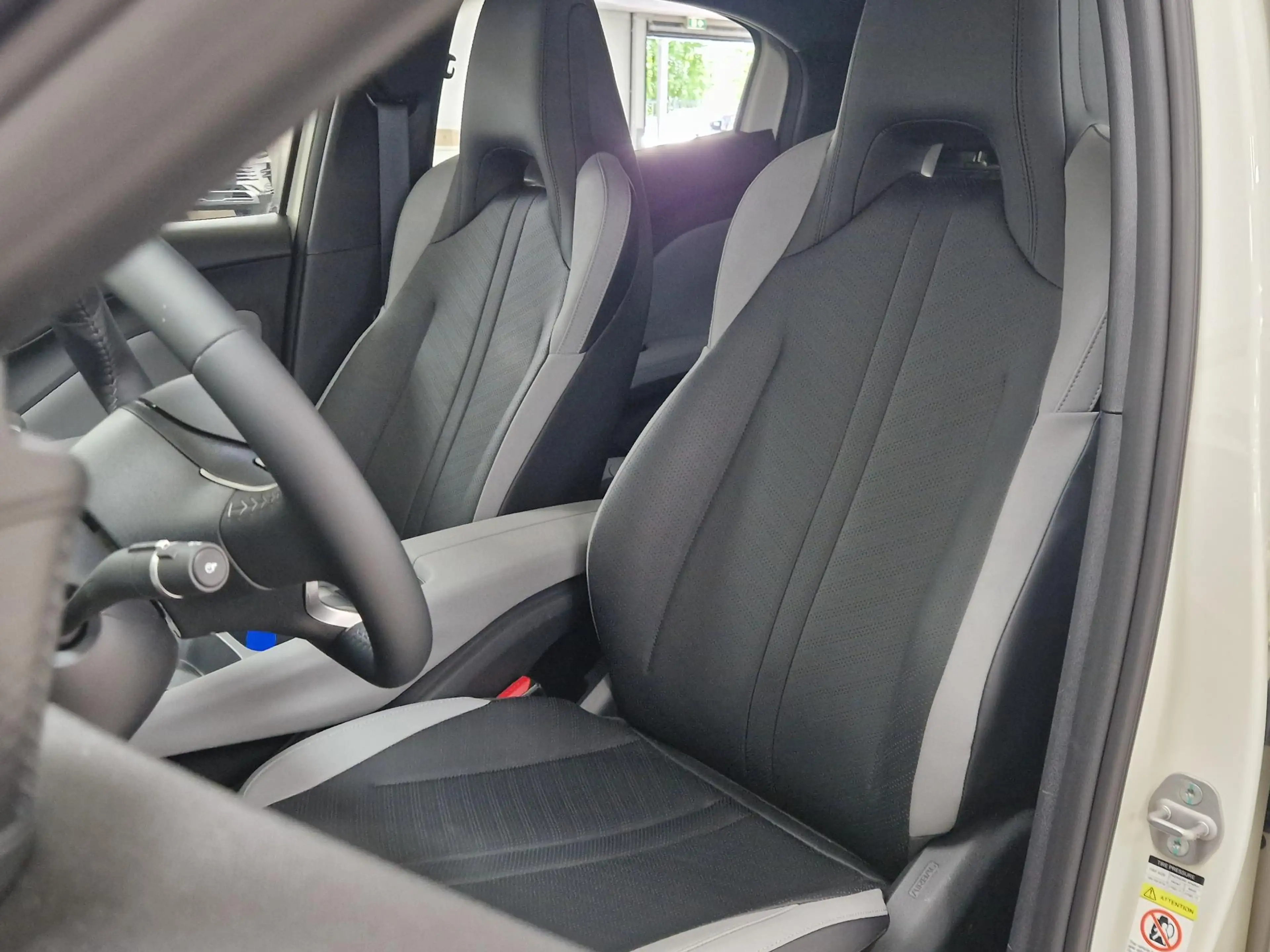 BYD Dolphin Surf Boost 43 kWh APPLE CARPLAY l ANDROID AUTO — photo 8