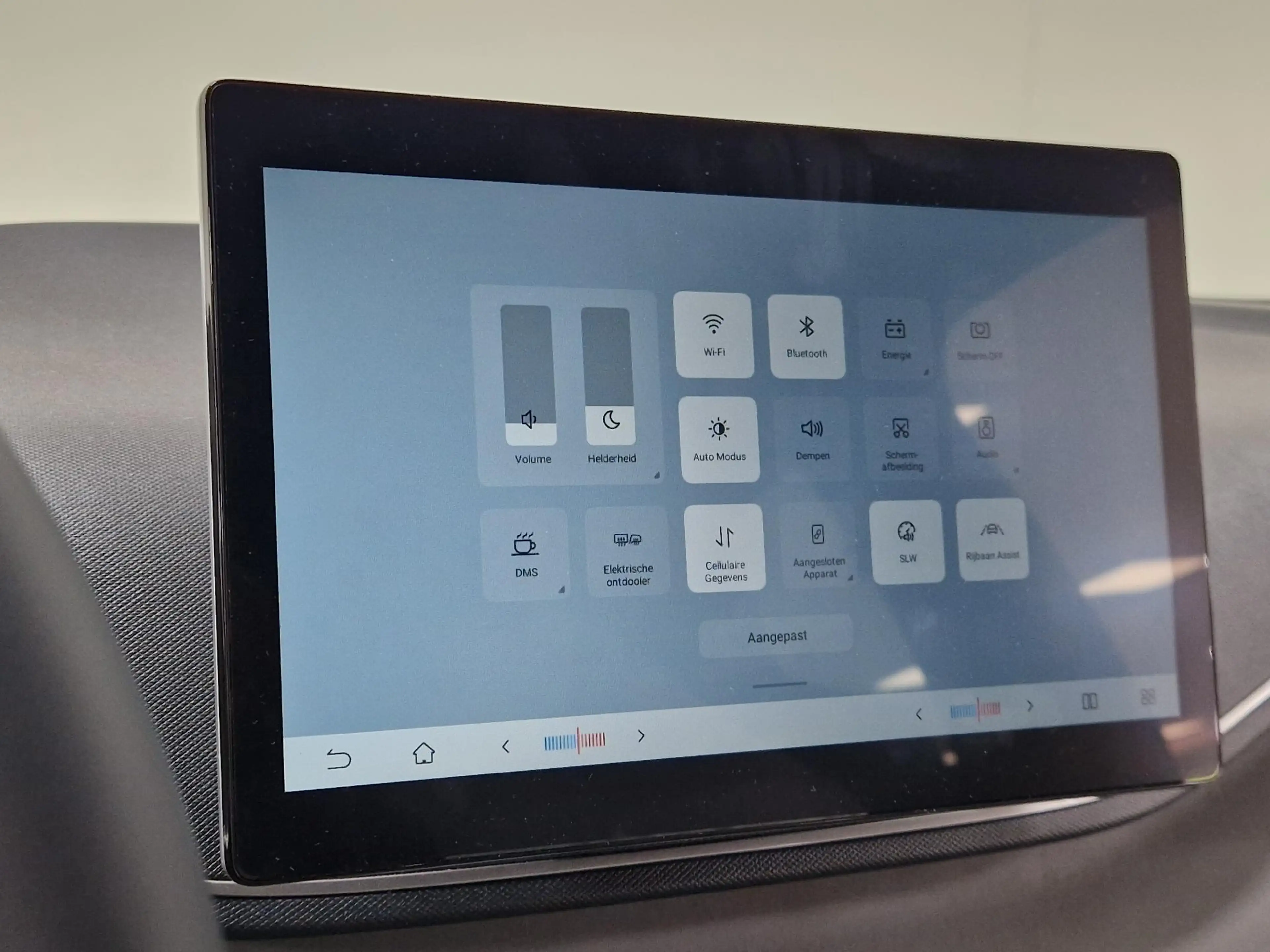 BYD Dolphin Surf Boost 43 kWh APPLE CARPLAY l ANDROID AUTO — photo 18