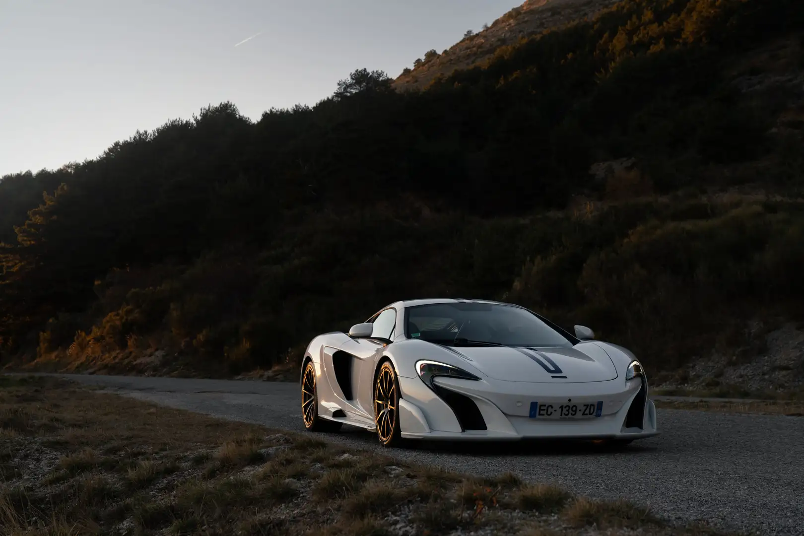 McLaren 675LT McLaren 675LT Coupé V8 3.8 675 ch Weiß - 1