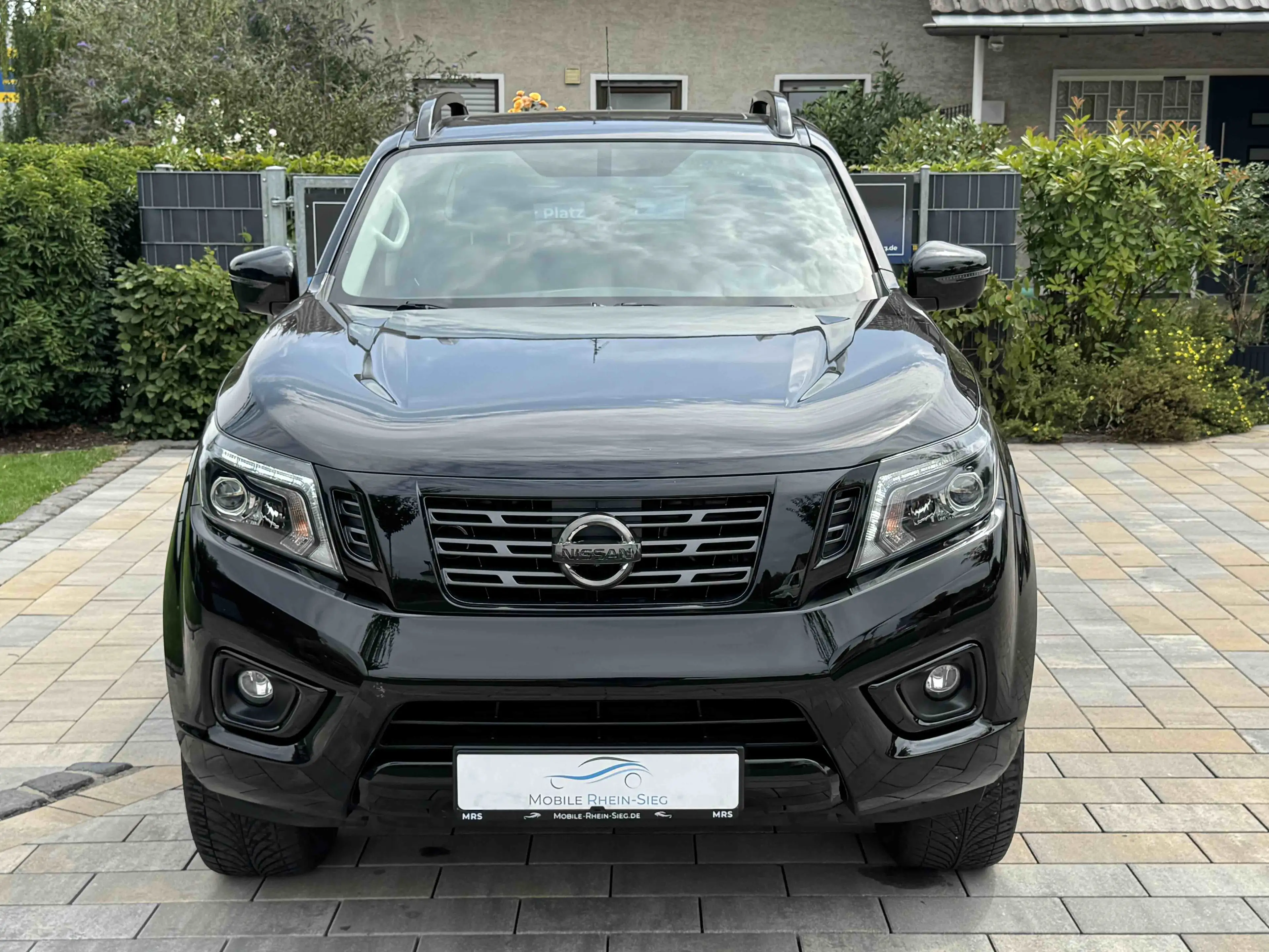 Nissan Navara NP300 N-Guard Double Cab 4x4 *CAM*Navi*LED*DAB* — photo 14
