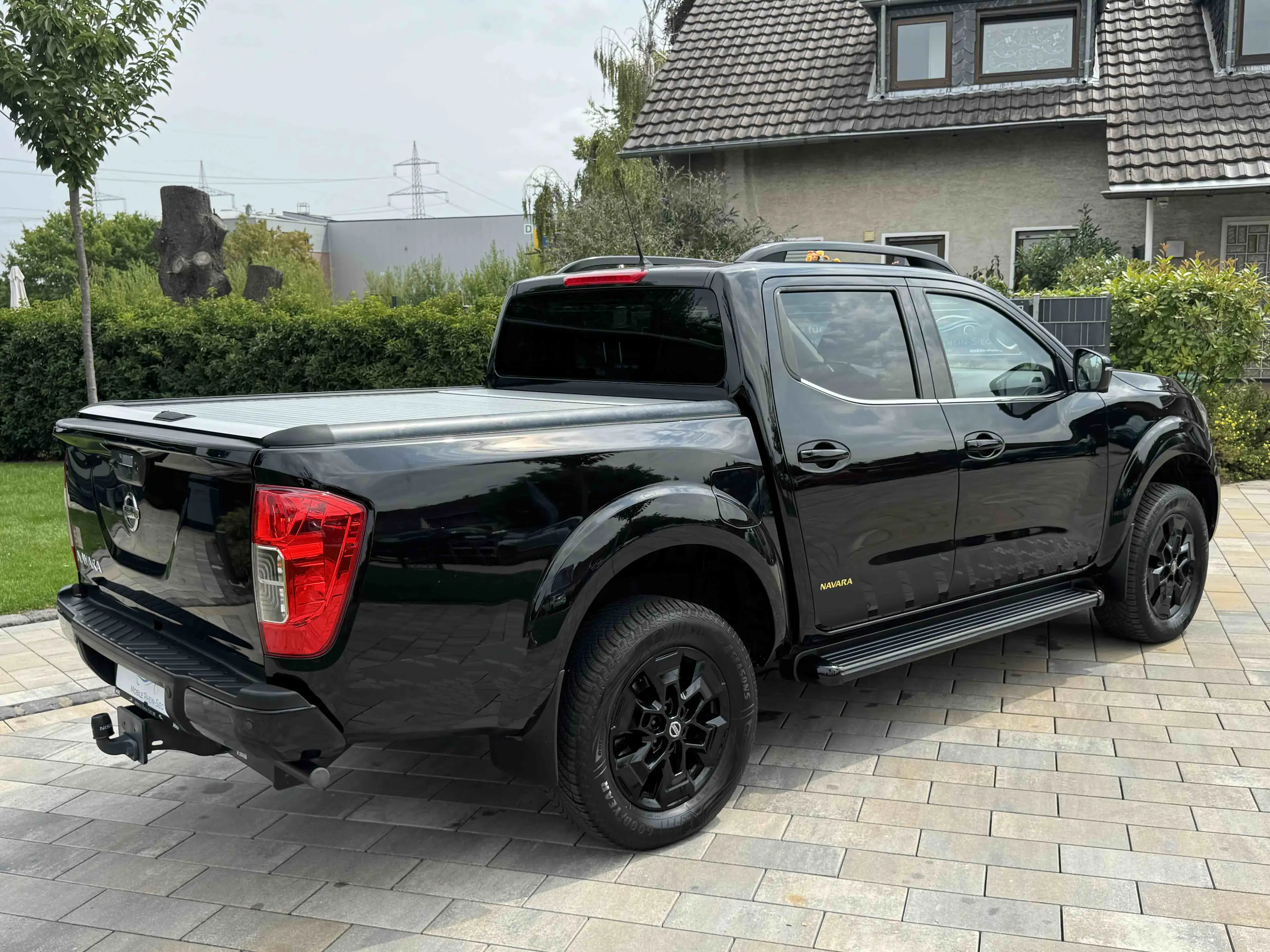 Nissan Navara NP300 N-Guard Double Cab 4x4 *CAM*Navi*LED*DAB* — photo 11