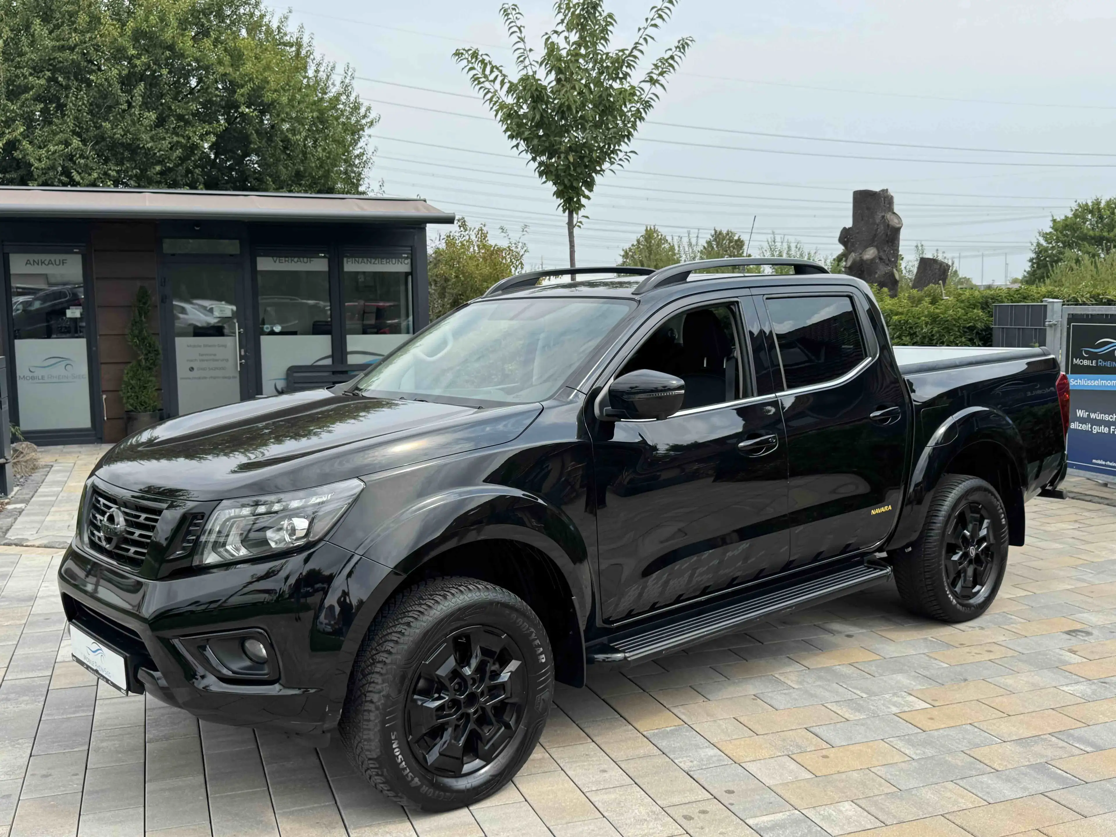 Nissan Navara NP300 N-Guard Double Cab 4x4 *CAM*Navi*LED*DAB*