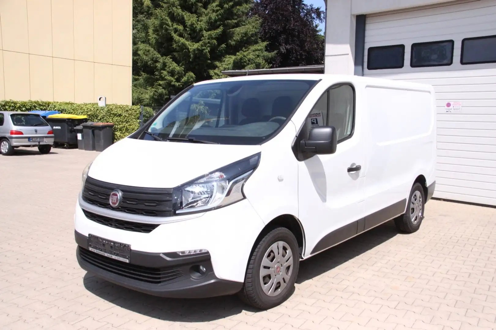 Fiat Talento Kasten L1H1 1,0t SX Navi / Kamera Weiß - 2