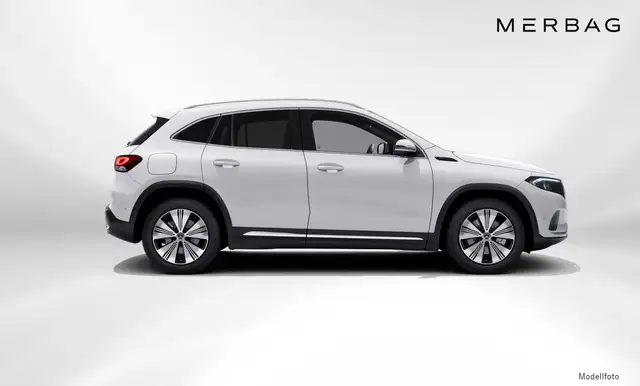 Mercedes-Benz EQA view 10