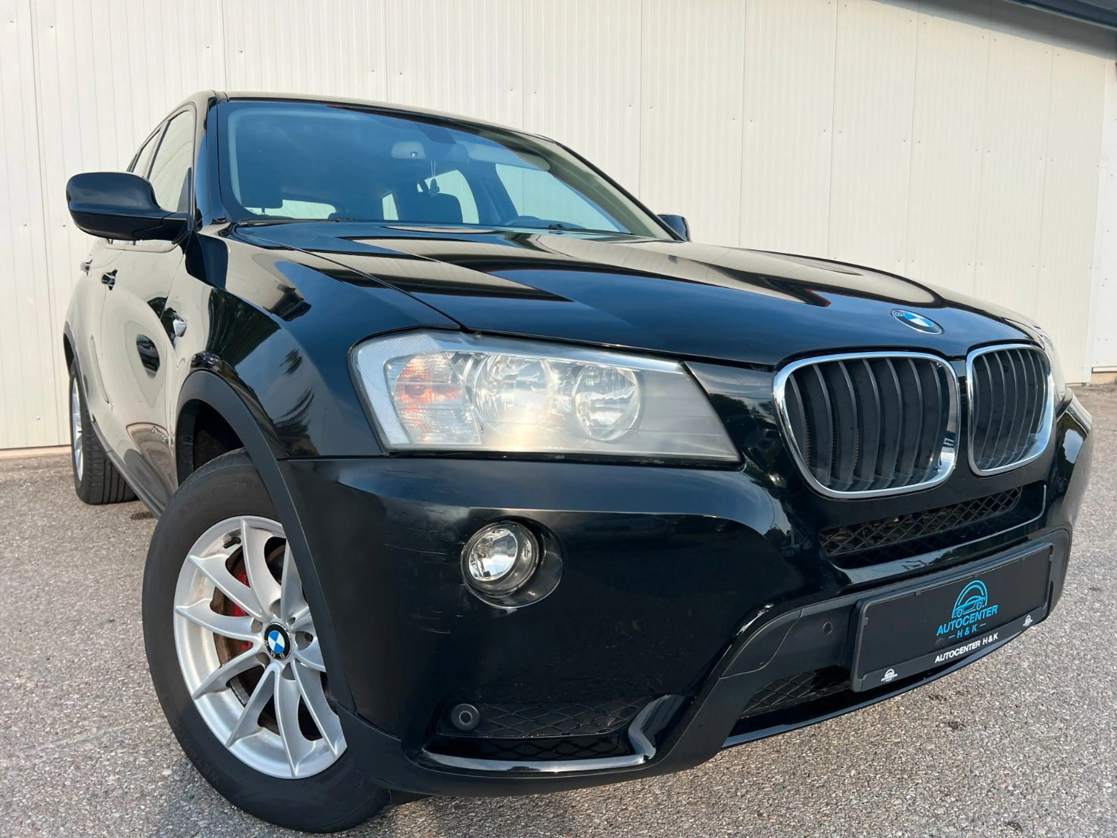 BMW X3 xDrive 20i *NAVI*AHK*KLIMA*SHZ*