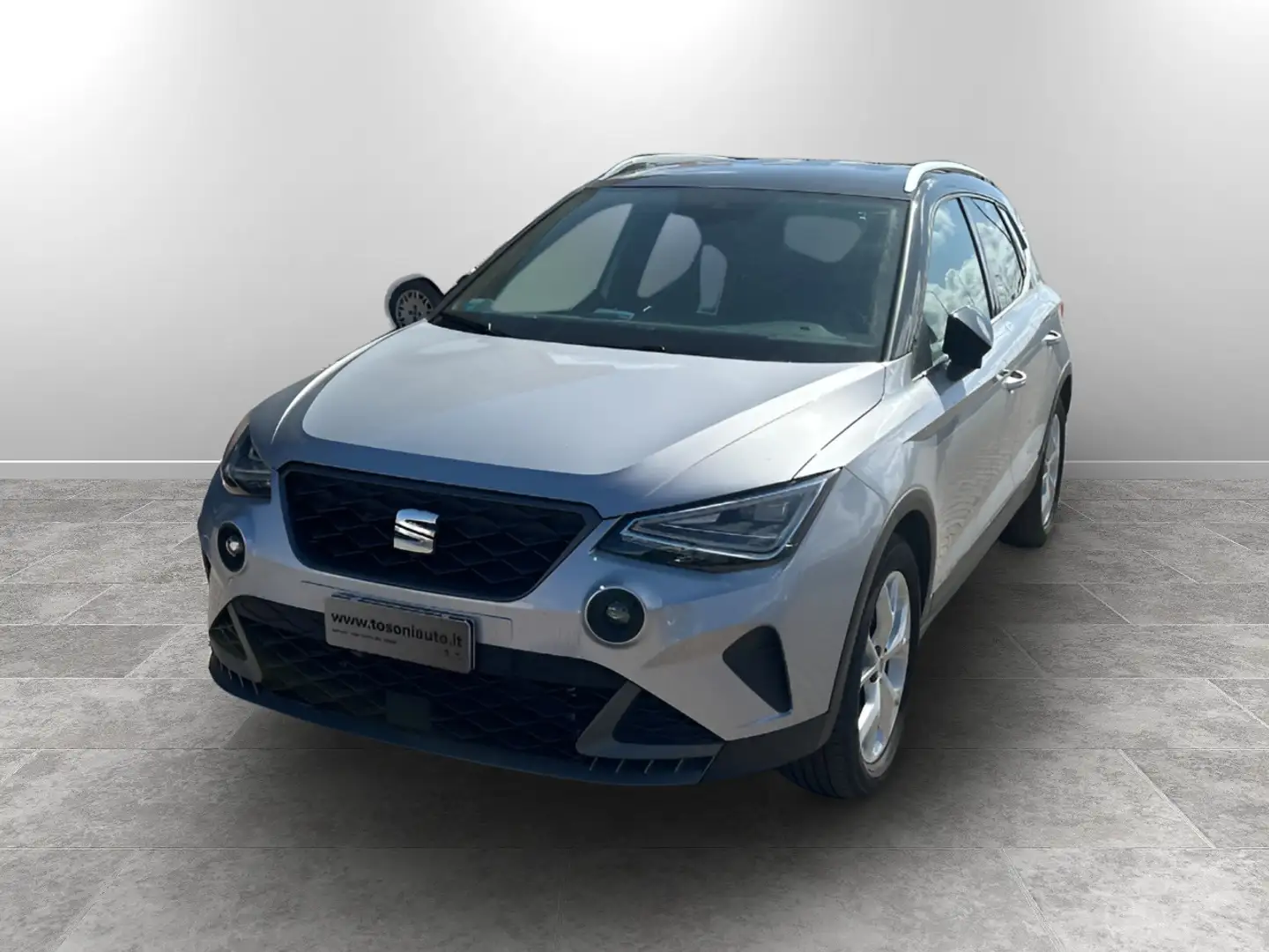 SEAT Arona 1.0 ecotsi FR 95cv Grigio - 1