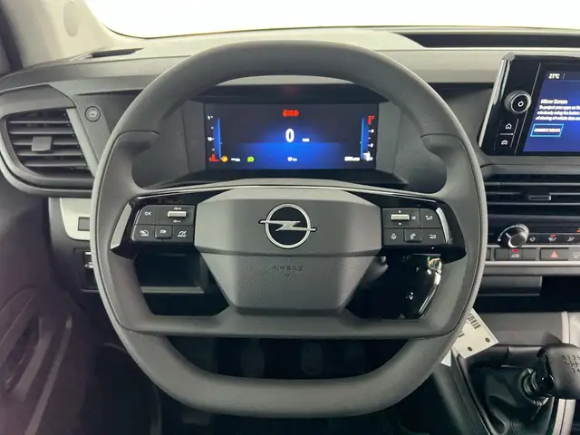 Opel Vivaro view 12