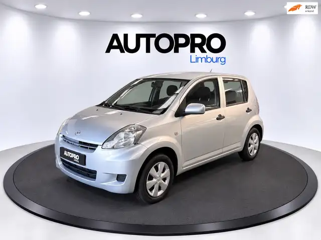 Daihatsu Sirion 2 1.3-16V Exclusive| Automaat