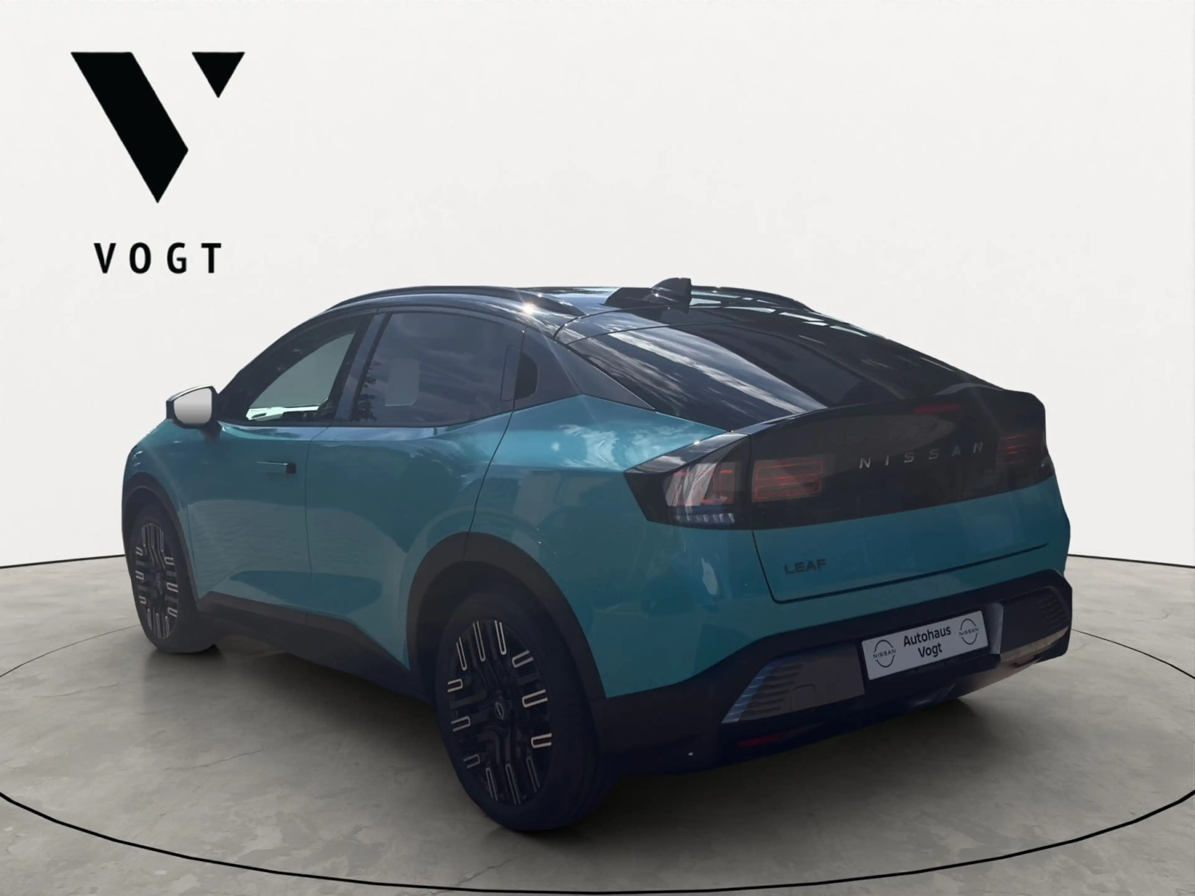 Nissan Leaf 160 kW Evolve°2FRBG°PANO°360°KAM°NAVI°217PS — photo 4