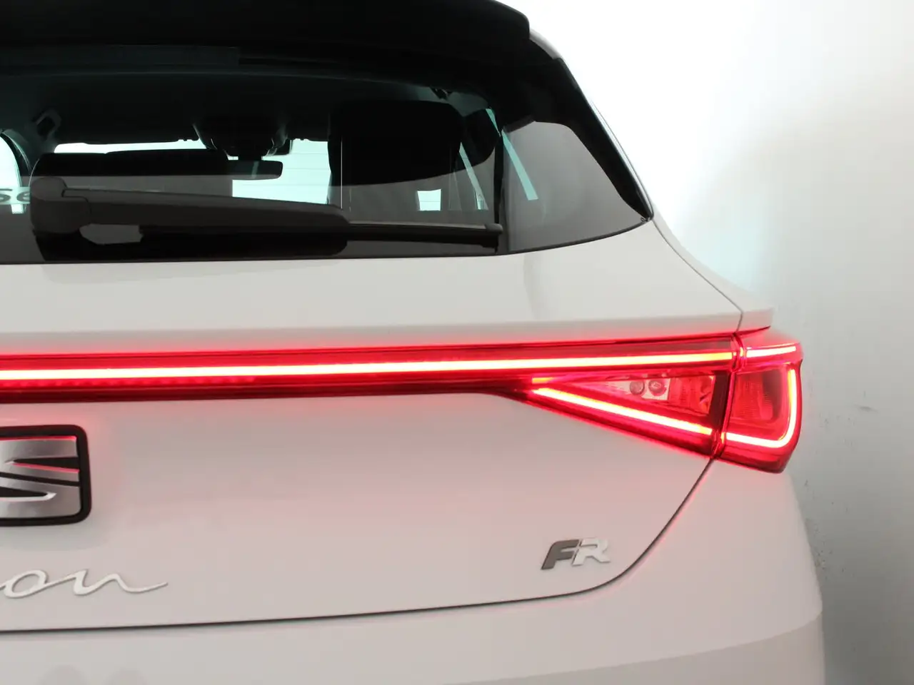 SEAT Leon 2026 — фото 11