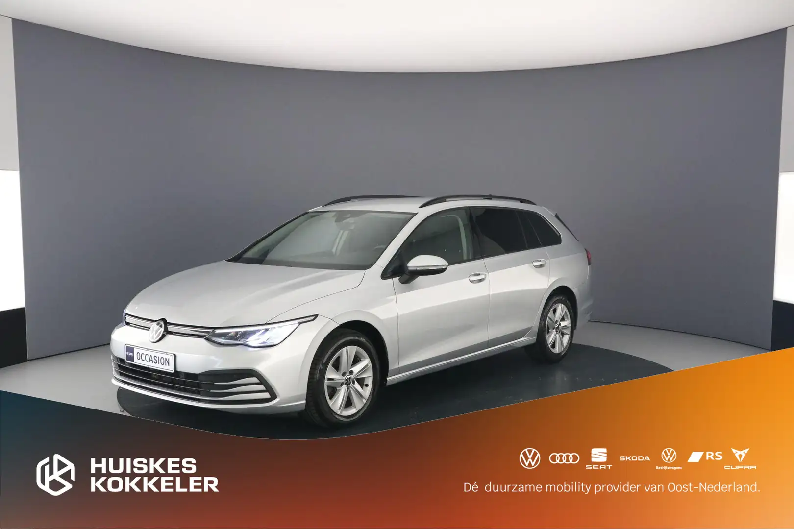 Volkswagen Golf Variant Life 1.0 eTSI 110pk DSG Automaat Adaptive cruise c Grigio - 1