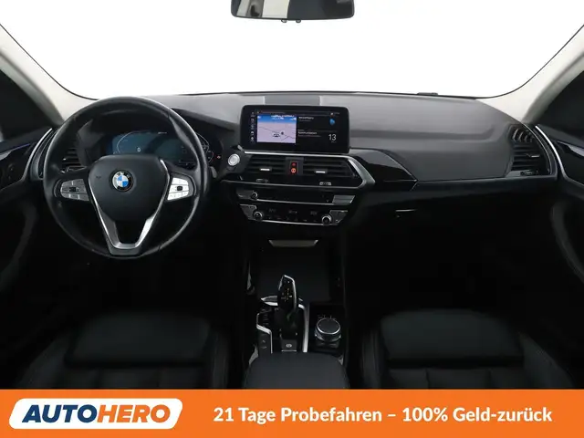 BMW X3 view 12