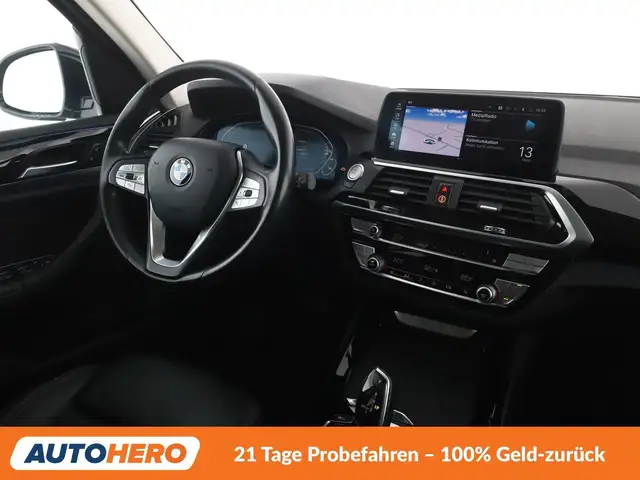 BMW X3 view 13