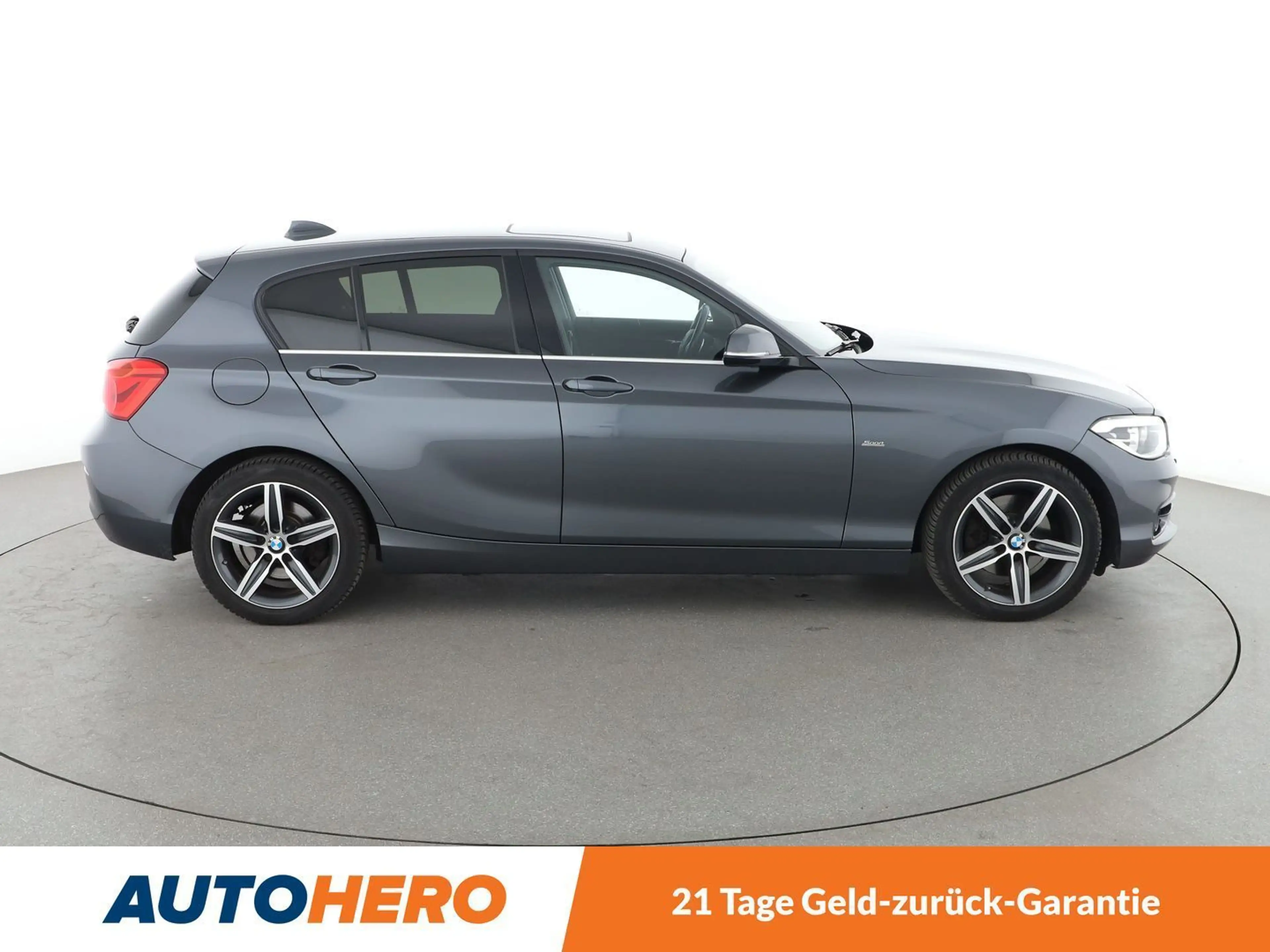 BMW 125 125i Sport Line Aut.*NAVI*LED*PDC*SHZ*ACC*PANO* — photo 7