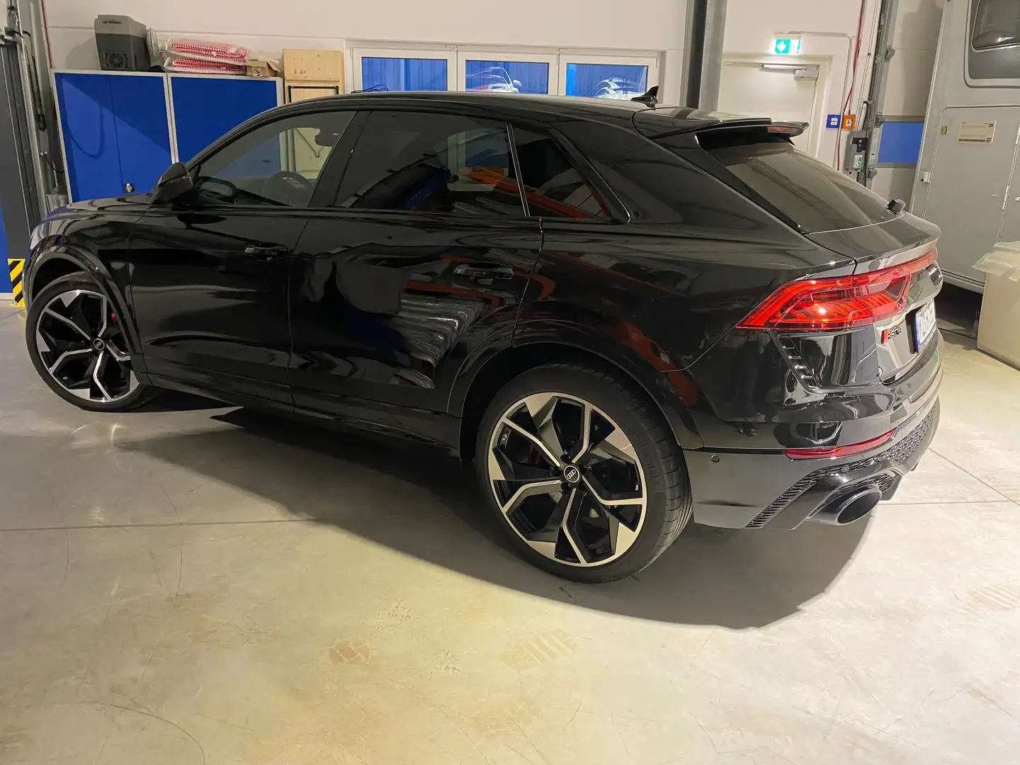 Audi RS Q8 RS Q8 TFSI quattro tiptronic Schwarz - 2
