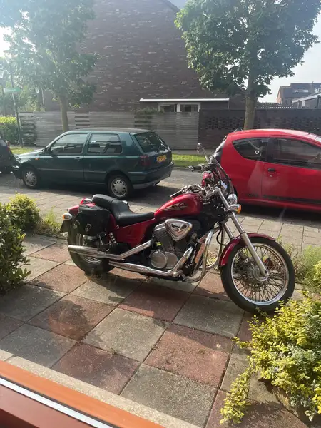 Honda Shadow 600 - foto 6