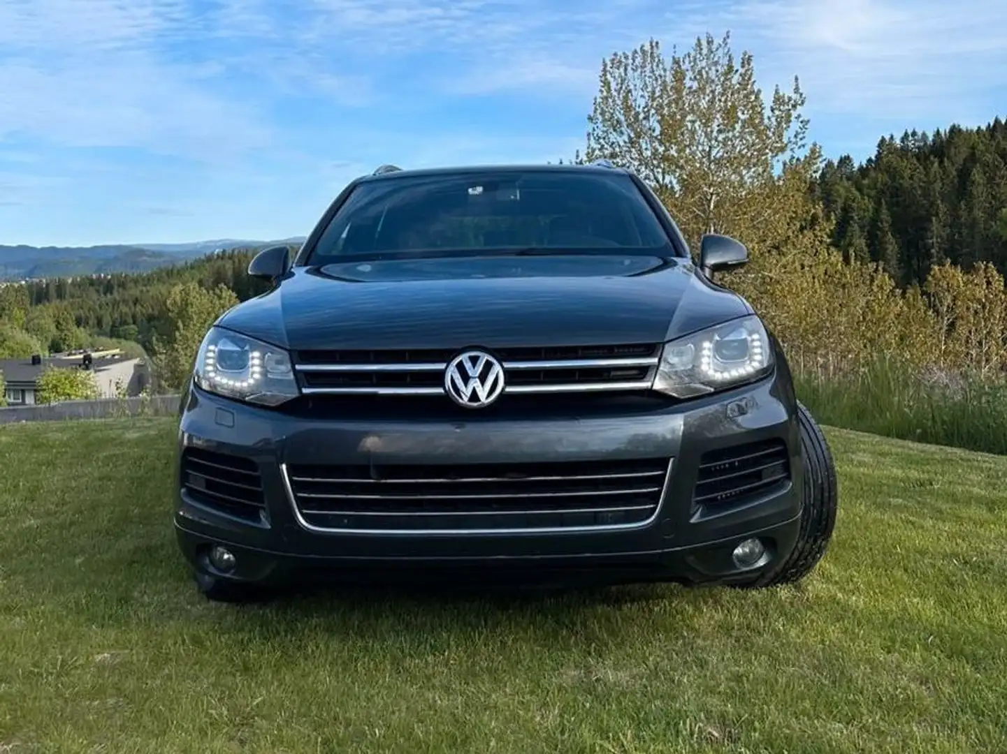 Volkswagen Touareg Touareg 3.0 V6 TDI Blue Motion DPF Automatik Grijs - 2