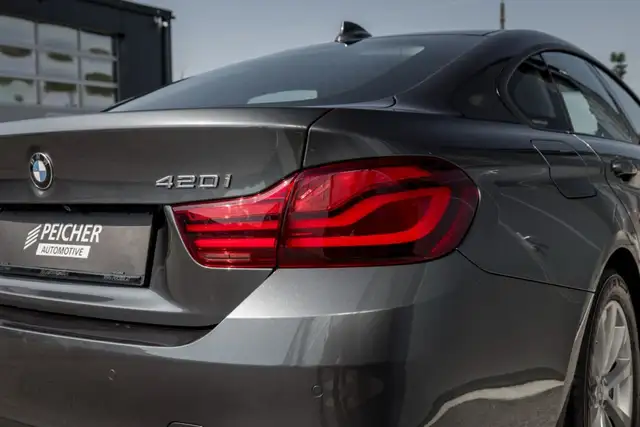 BMW 4 Series view 15
