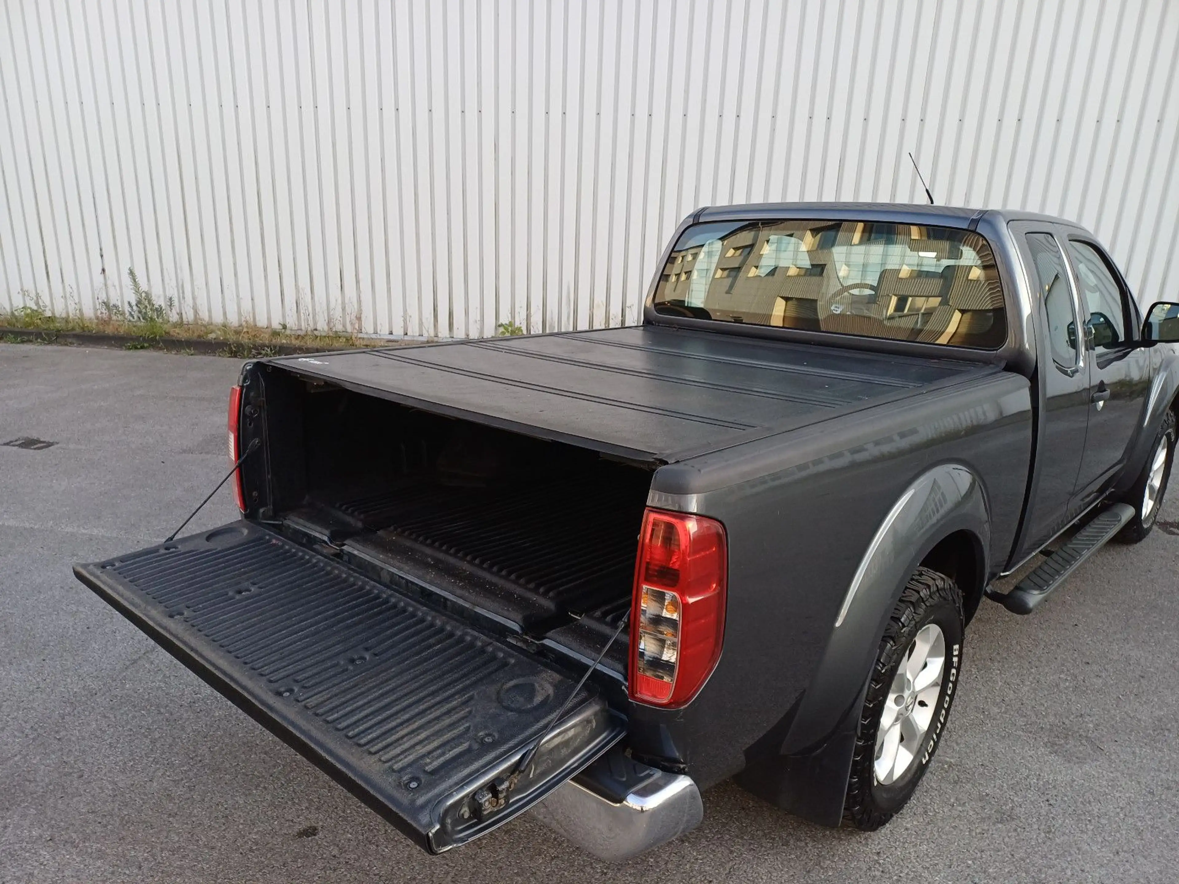 Nissan Navara Pickup Double Cab 4X4/LKW-Zulassung/Euro5 — photo 6