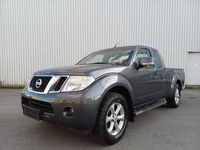 Nissan Navara Pickup Double Cab 4X4/LKW-Zulassung/Euro5