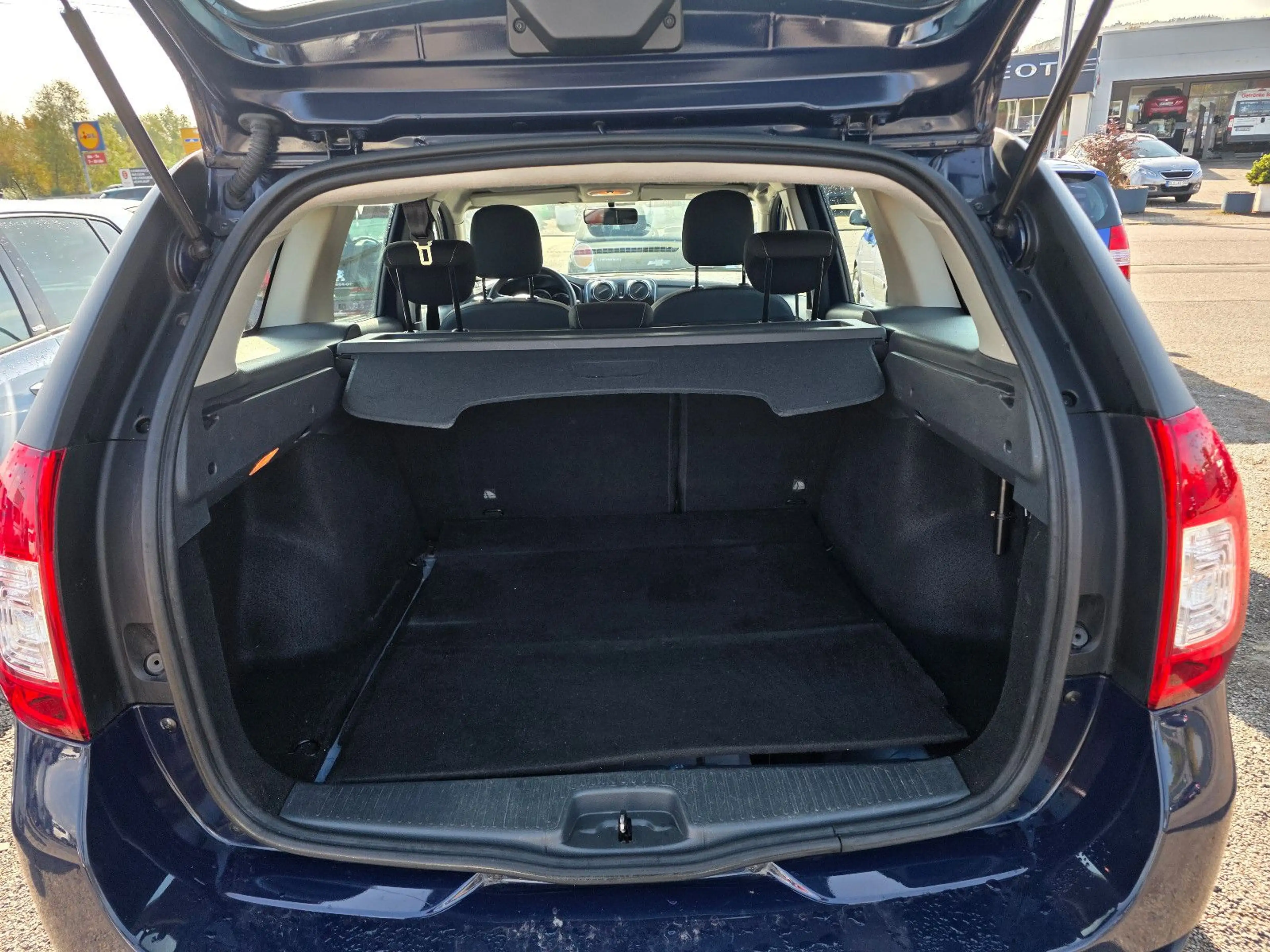 Dacia Logan MCV II Kombi **GARANTIE**Opt. Mängel** — photo 13