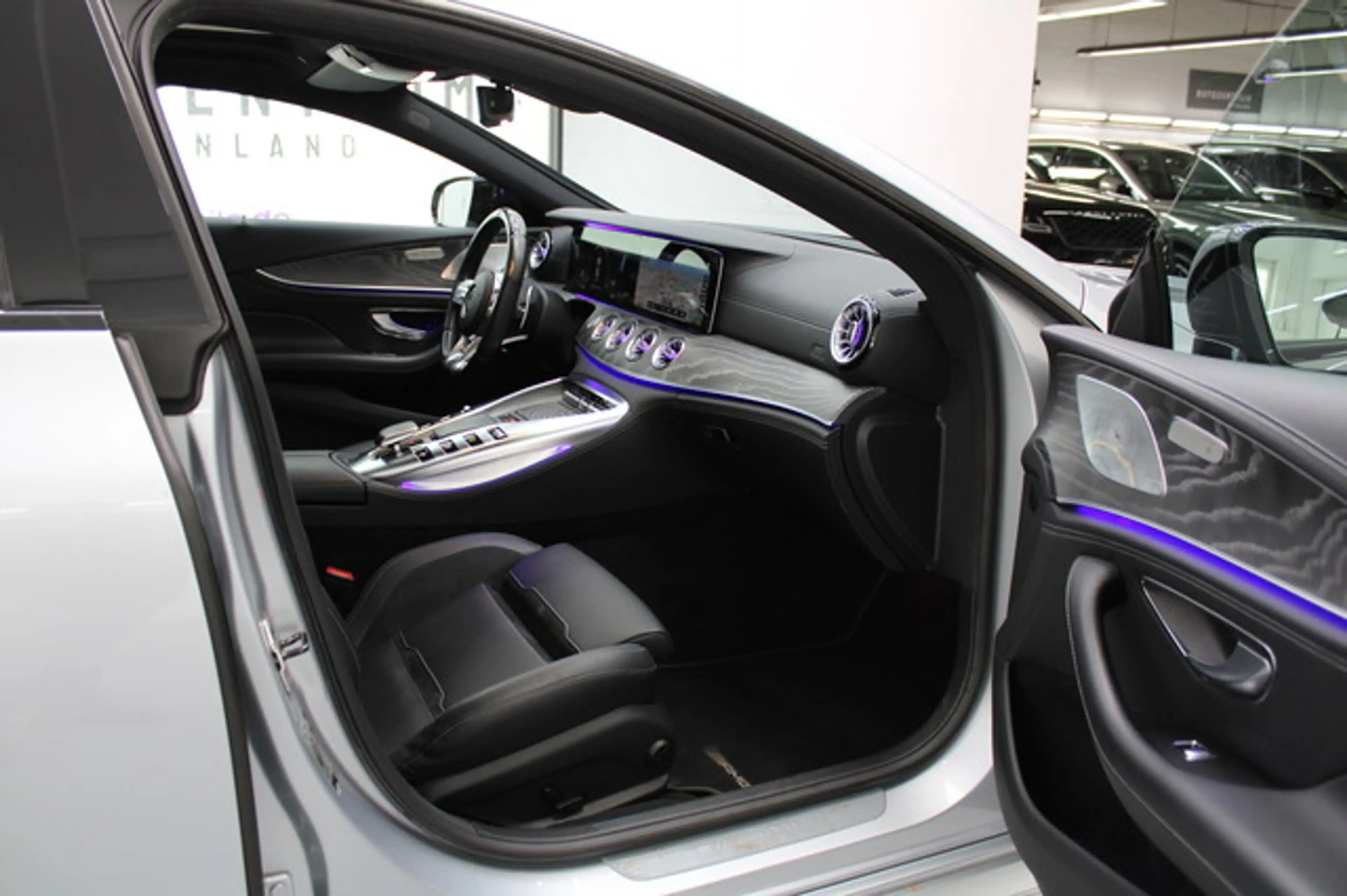 Mercedes-Benz AMG GT 43 Burmester/Multibeam/Night/Klappenabgas — photo 15