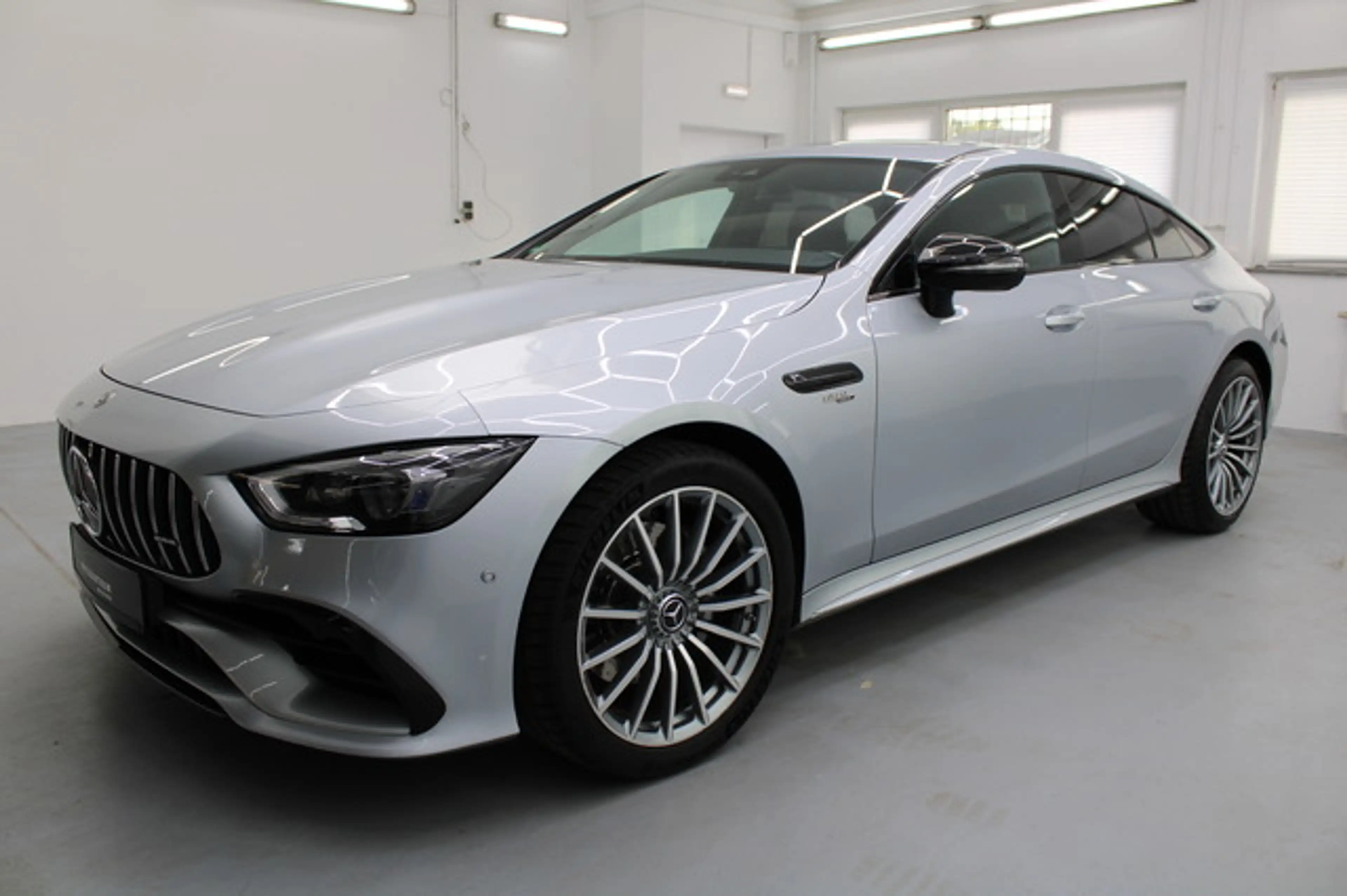 Mercedes-Benz AMG GT 43 Burmester/Multibeam/Night/Klappenabgas — photo 2