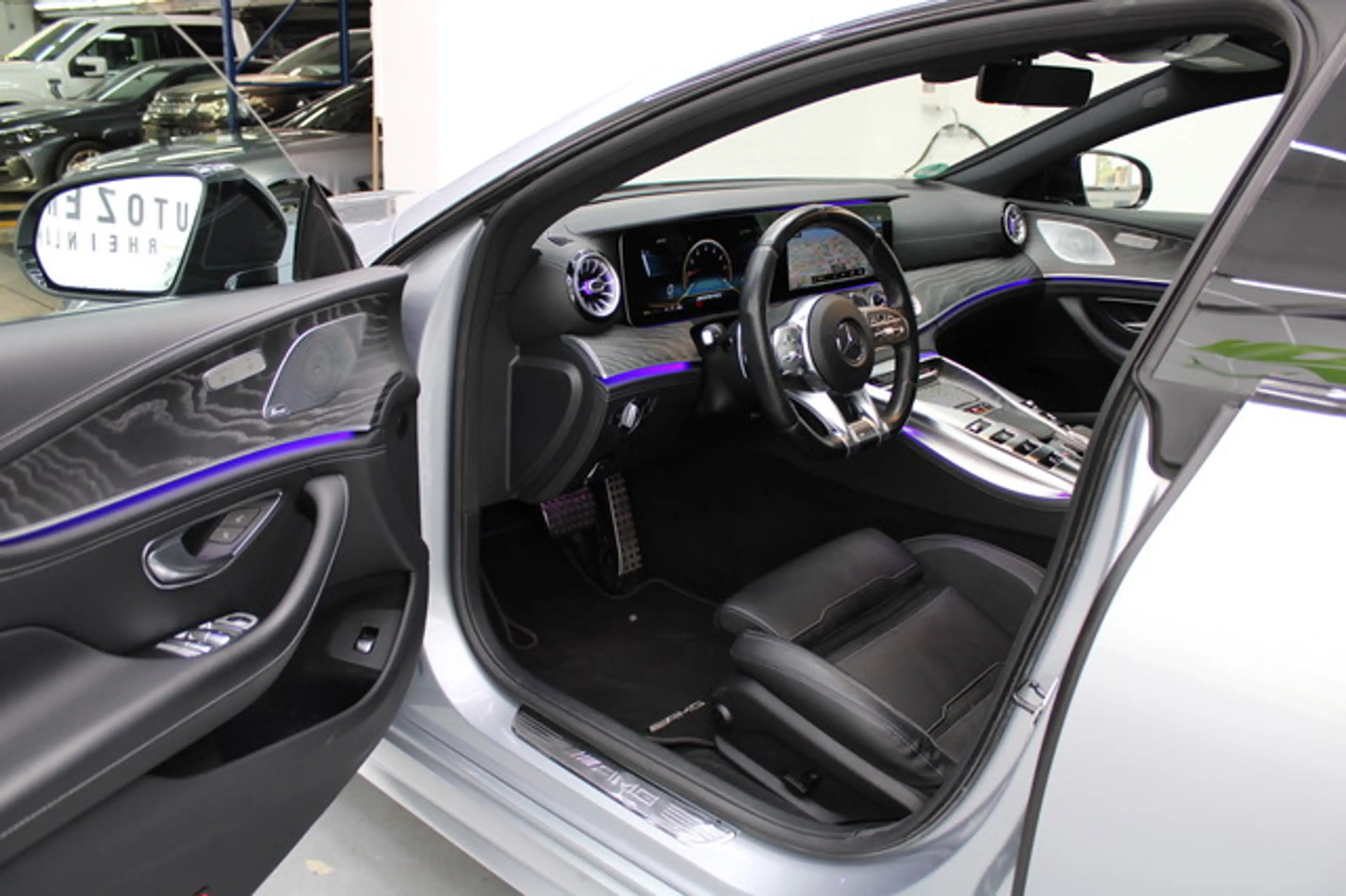Mercedes-Benz AMG GT 43 Burmester/Multibeam/Night/Klappenabgas — photo 12
