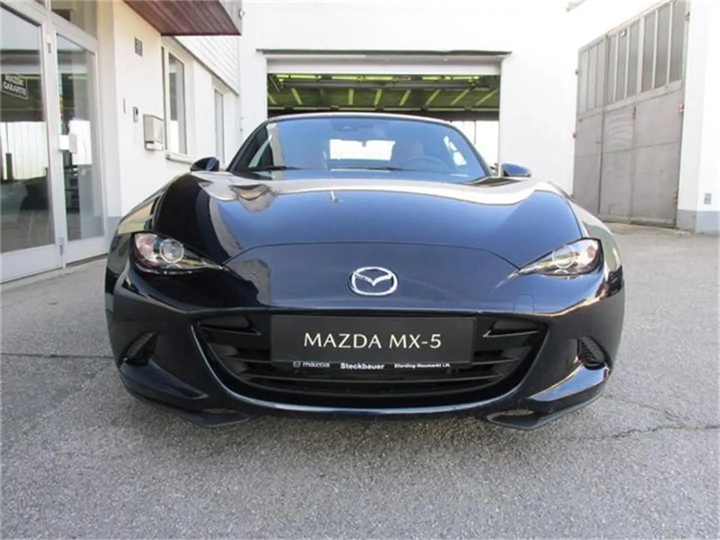 Mazda MX-5 2023 2RF 2.0L SKYACTIV G 184ps 6AT RWD KAZARI Blau - 2