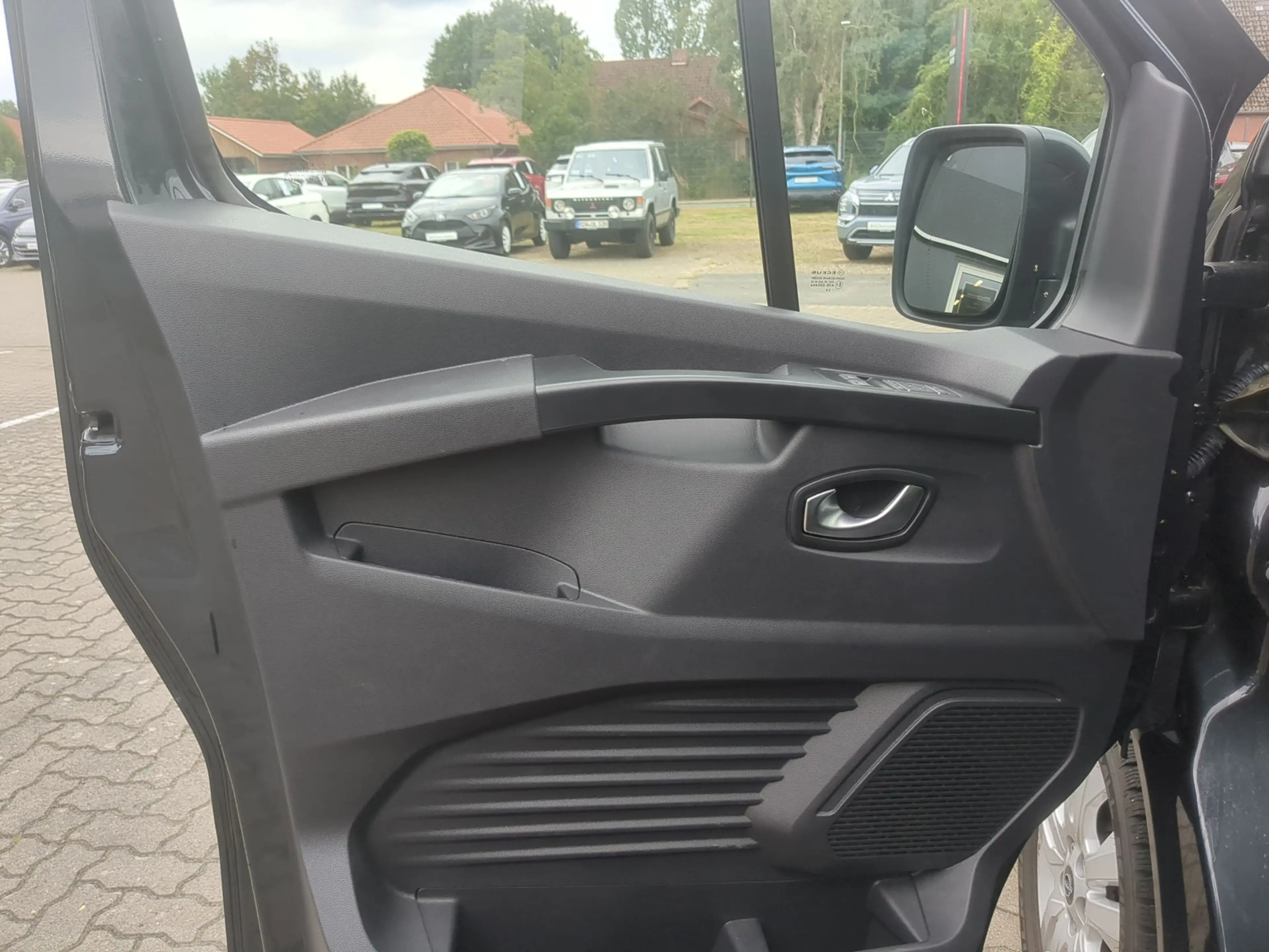 Nissan Primastar dCi 150 Tekna L1H1 GJR+SHZ+Doppelklima — photo 13