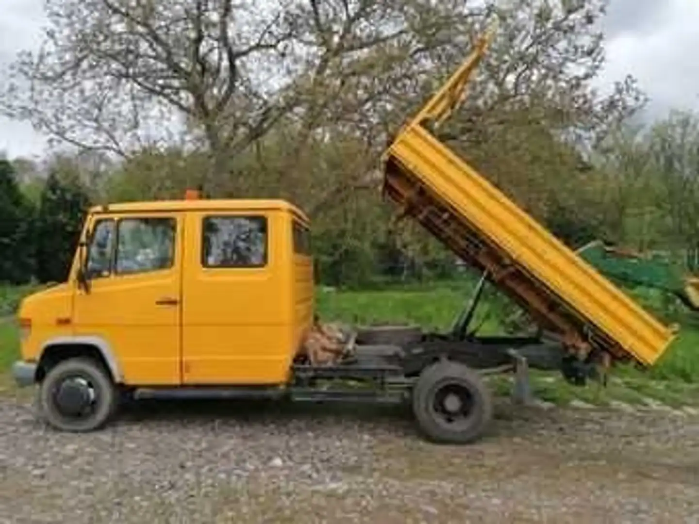 Mercedes-Benz Vario 814 D 670.351 - 2