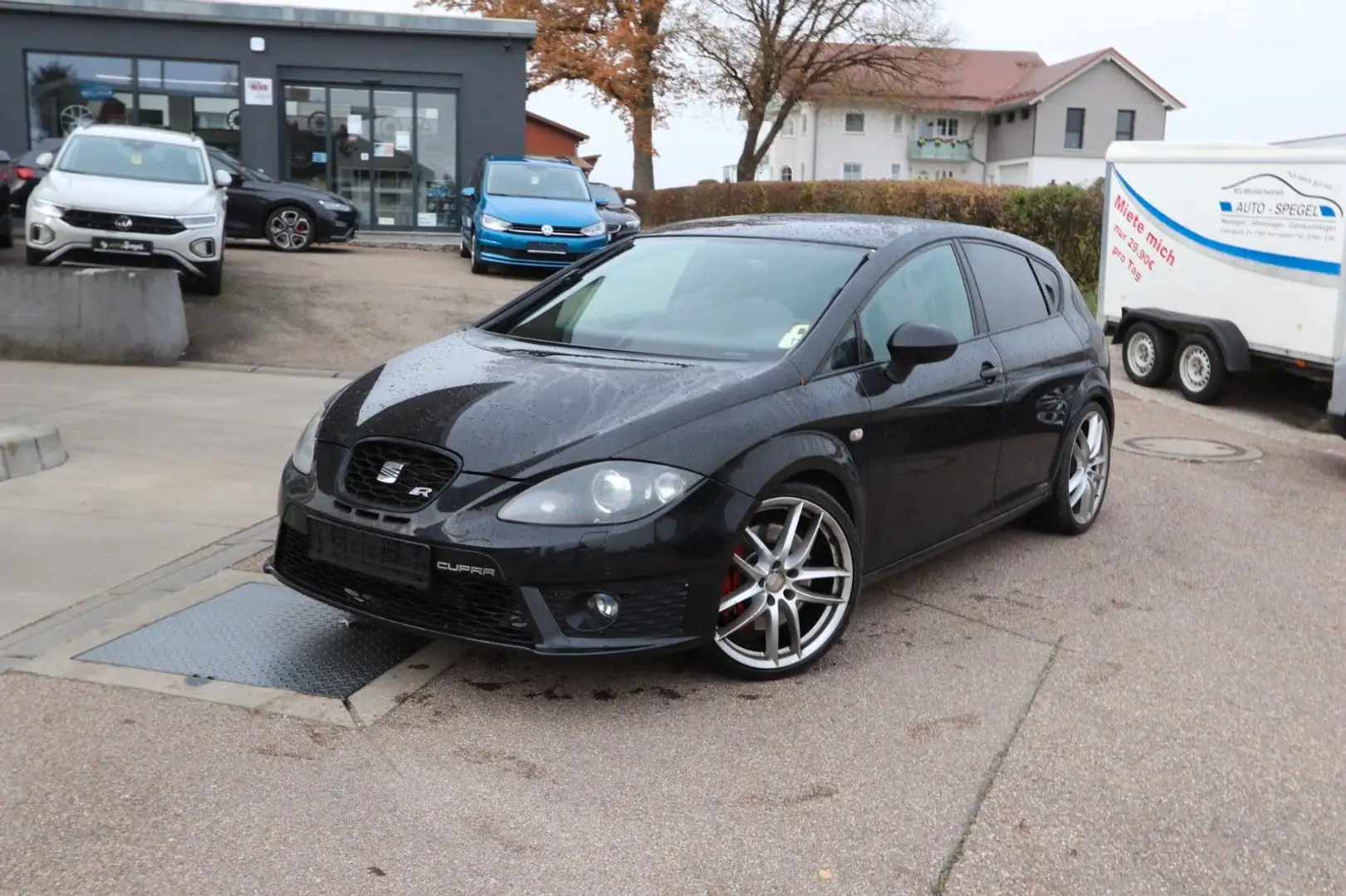 SEAT Leon Cupra R Xenon PDC Alu Navi Noir - 2