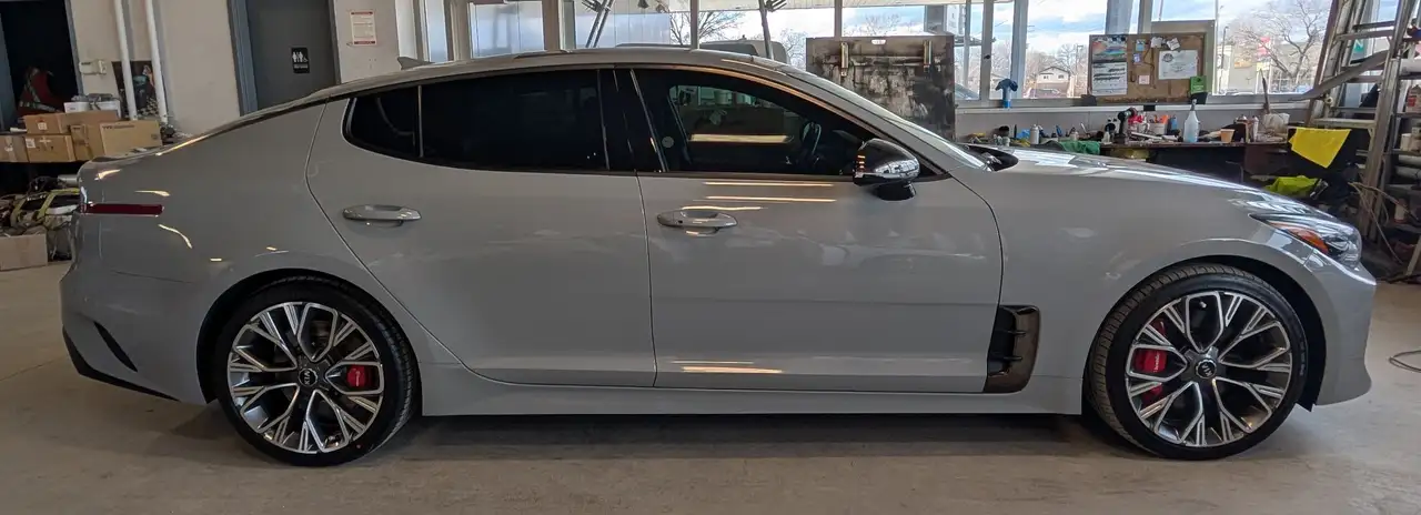 Kia Stinger снимка Kia Stinger