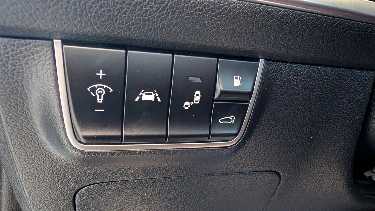 Kia Stinger снимка Kia Stinger