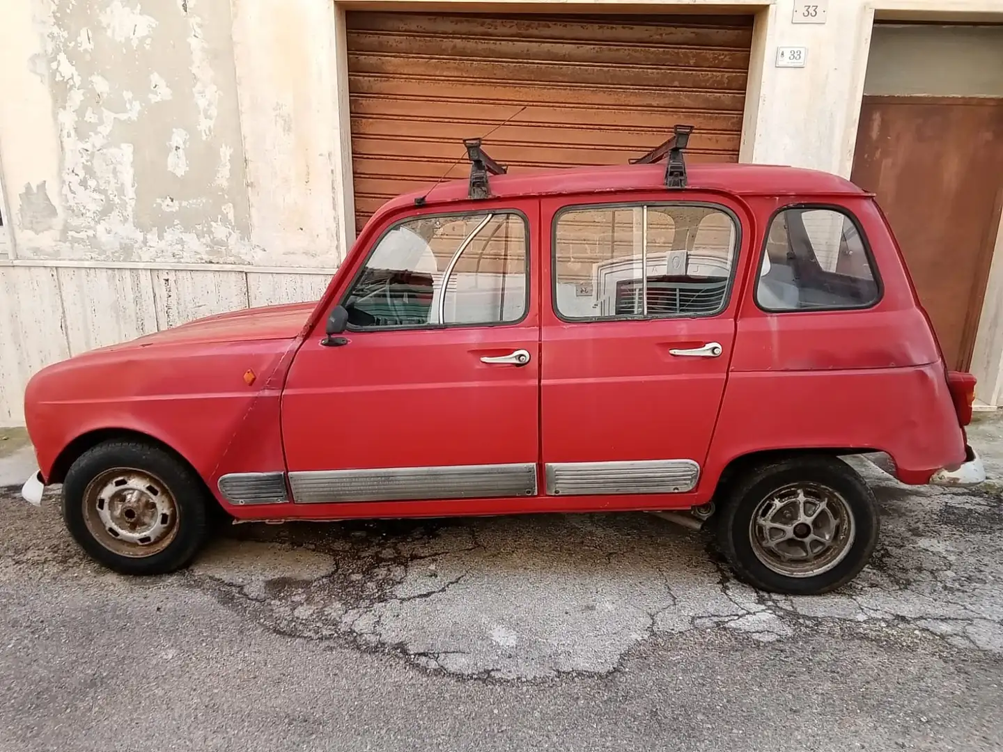 Renault R 4 R4 5p 956 Rosso - 2